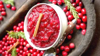 Cranberry Sauce with Orange Juice Recipe
